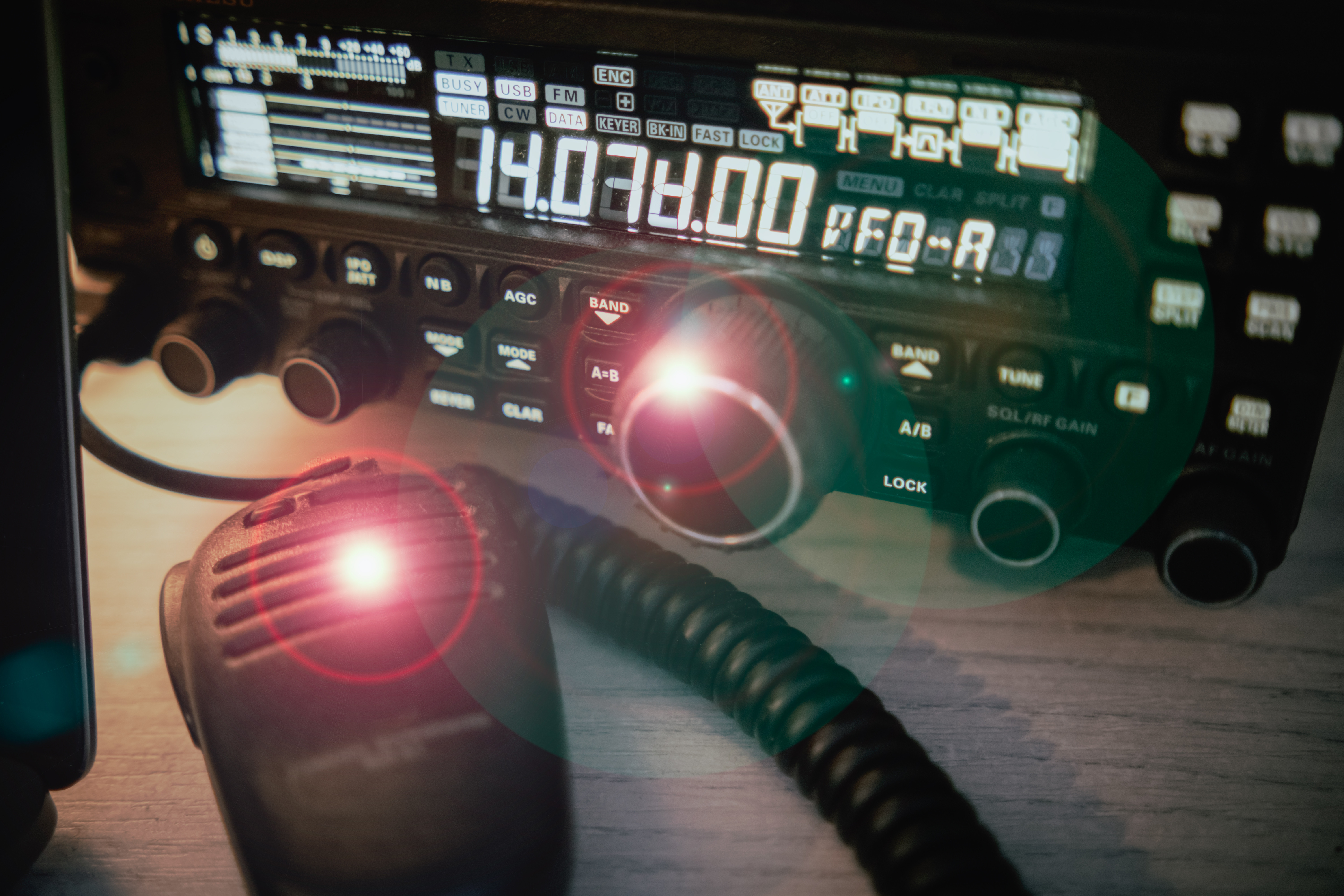 Imagen de Concesiones para uso Privado con propósitos de Radioaficionados